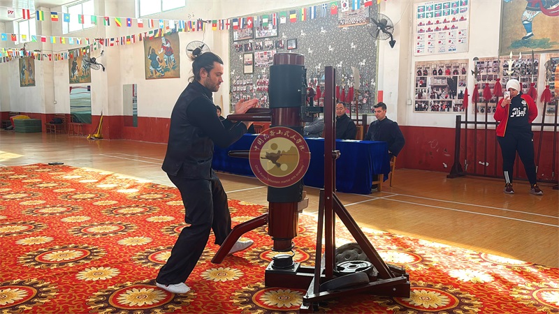 Traditional kung fu apprenticeship ceremony tea offering at Kunyu Mountain martial arts school